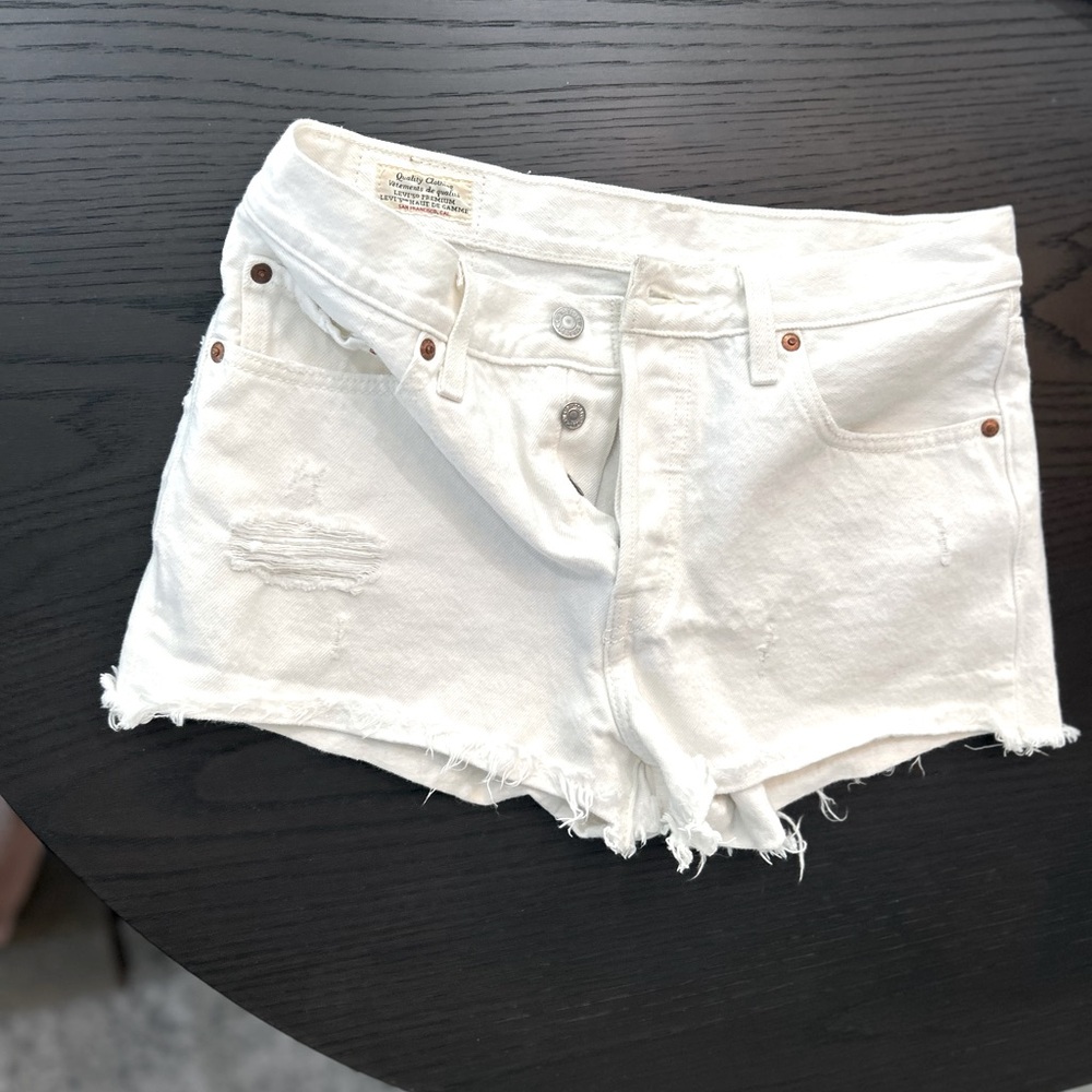 Levi’s 501 shorts